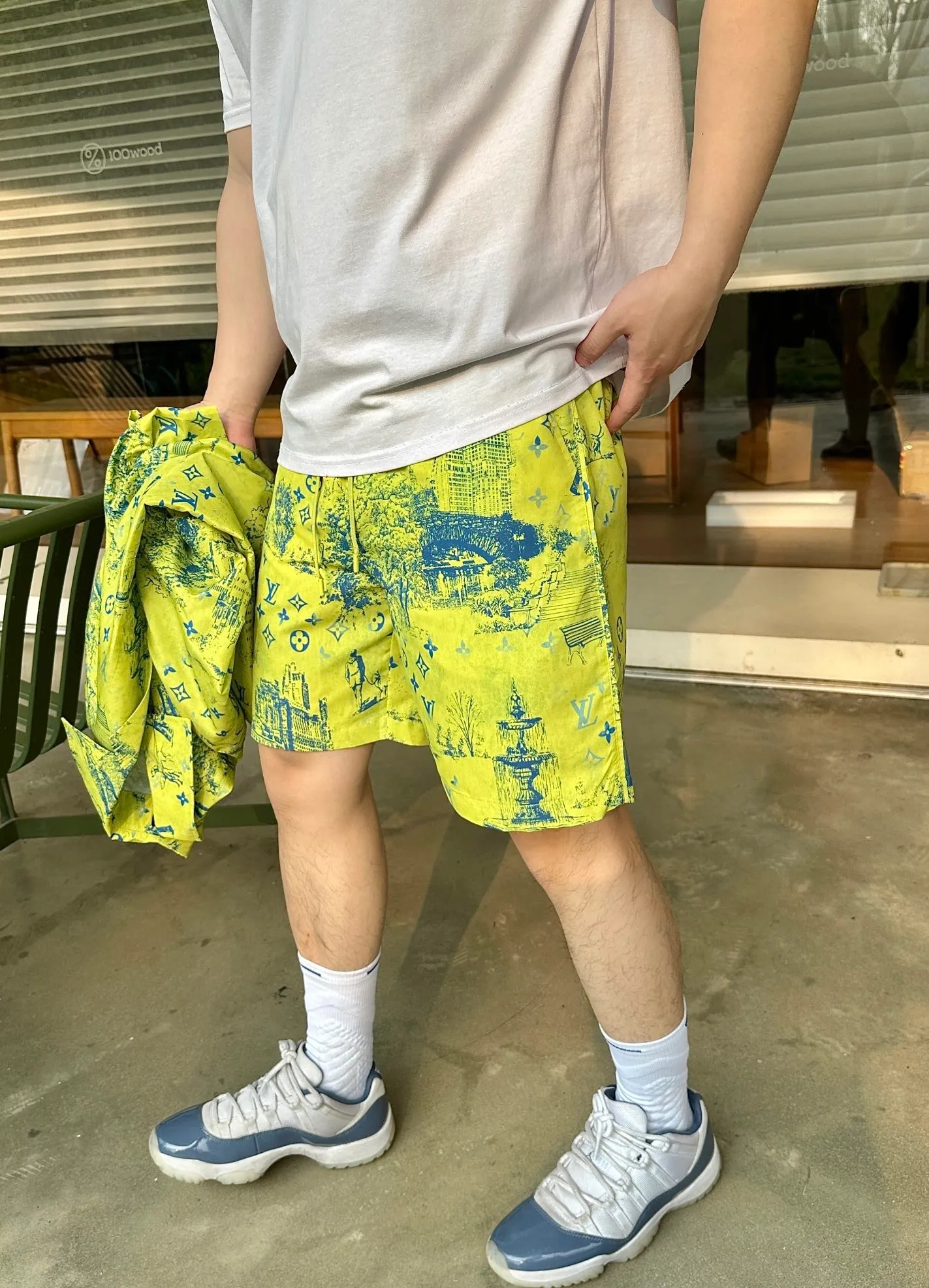 Louis Vuitton/Louis Vuitton City Park Mulberry Silk Suit Shorts